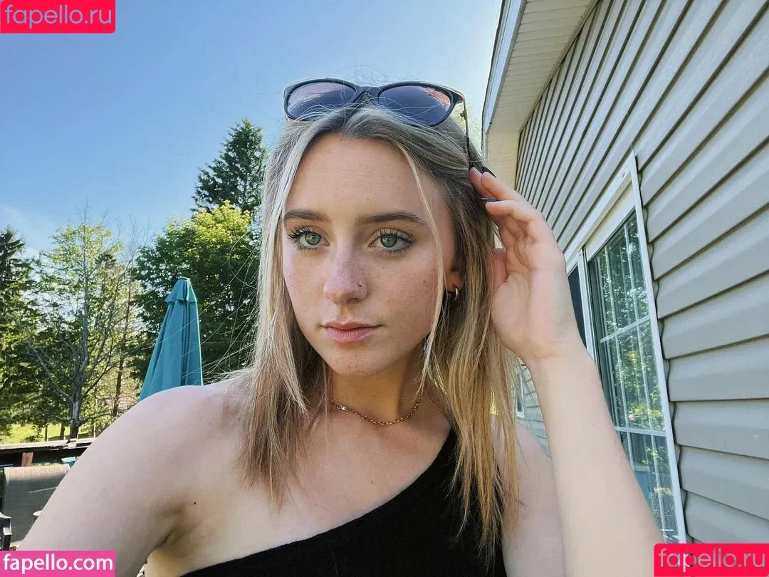 Audra Miller / anellamiller / audra.mllr / audramllr Onlyfans Photo Gallery 