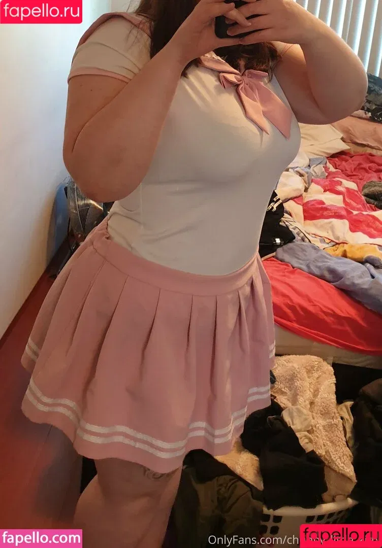 chubby_little_kitty / michonnicole Onlyfans Photo Gallery 