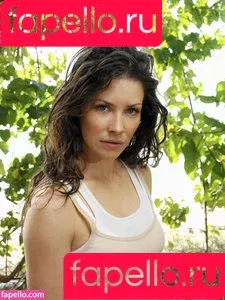 Evangeline Lilly / evangelinelillyofficial / lilyevangeline Onlyfans Photo Gallery 