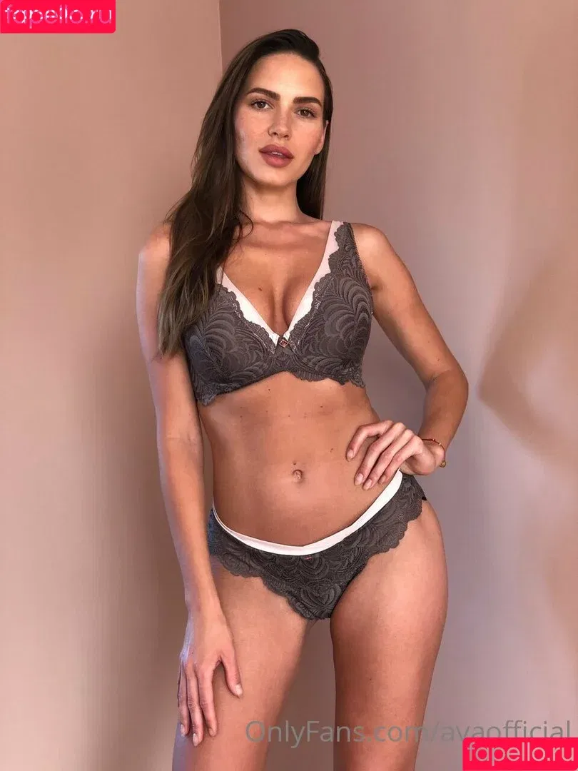 Sabine Jemeljanova / sabine_jemeljanova_ Onlyfans Photo Gallery 
