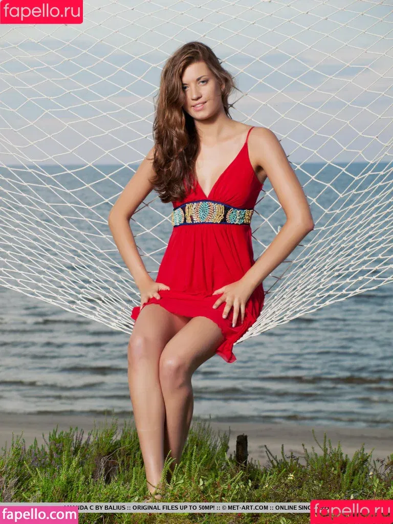 Amanda C Onlyfans Photo Gallery 