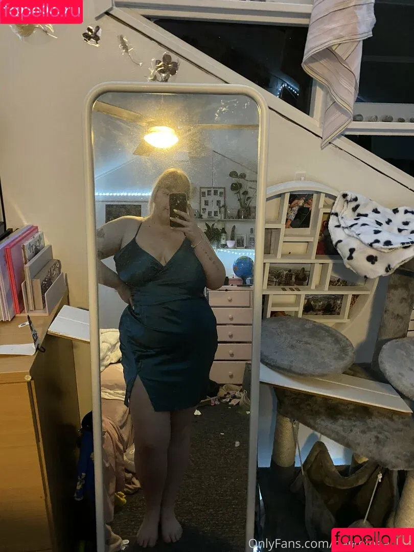 pastelpeachie / pastelpxchie Onlyfans Photo Gallery 