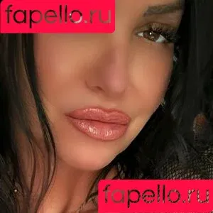 coral_cavero / coralcavero1 Onlyfans Photo Gallery 