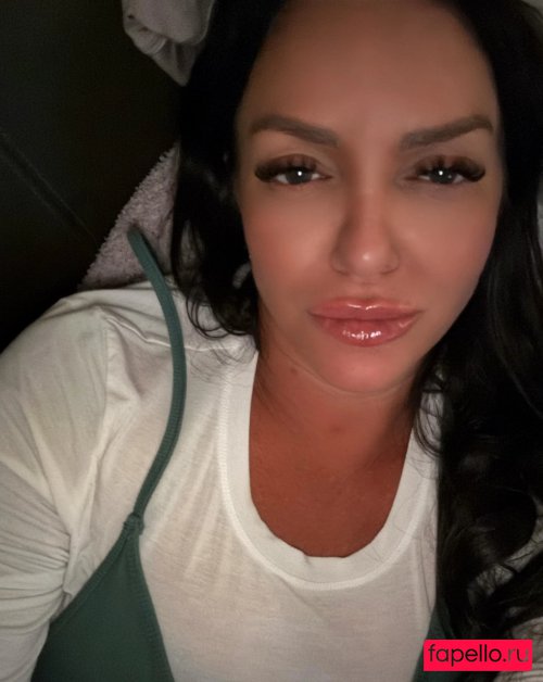 coral_cavero Nude Onlyfans Photo 14