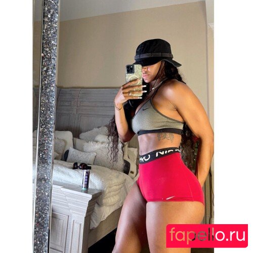 theonly.ari Nude Onlyfans Photo 22