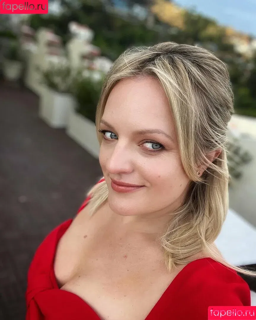 Elisabeth Moss / elisabethmossofficial Onlyfans Photo Gallery 