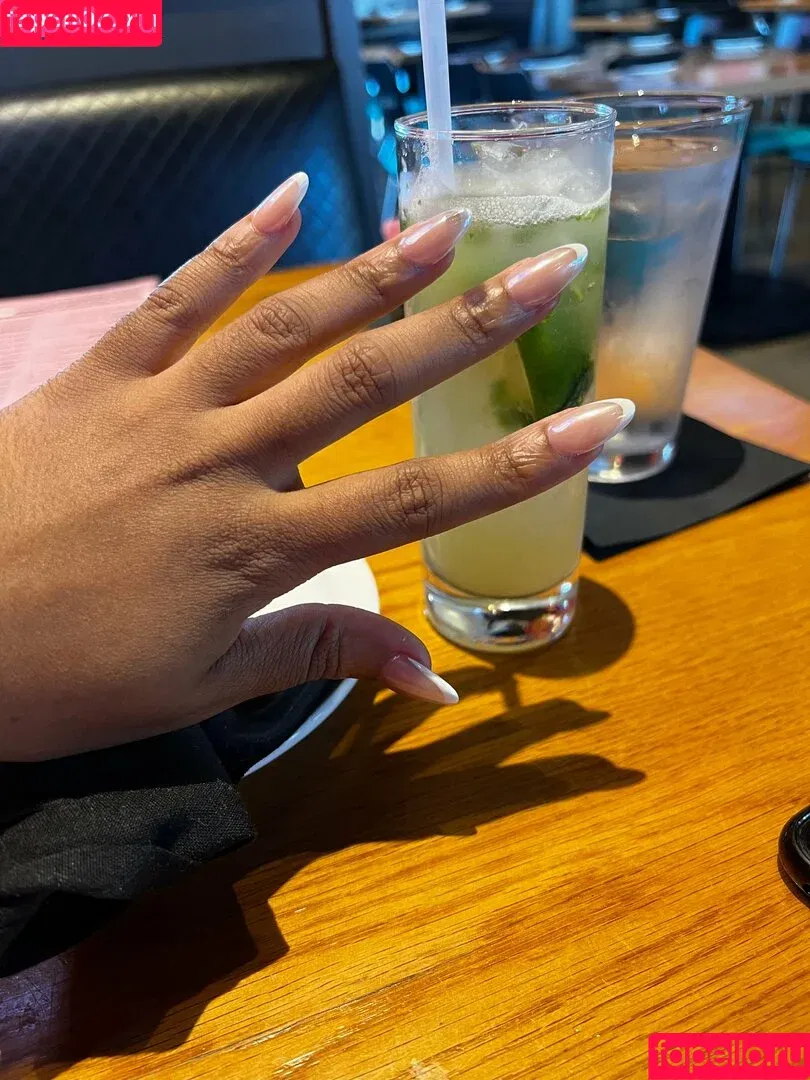 u365433875327f Onlyfans Photo Gallery 