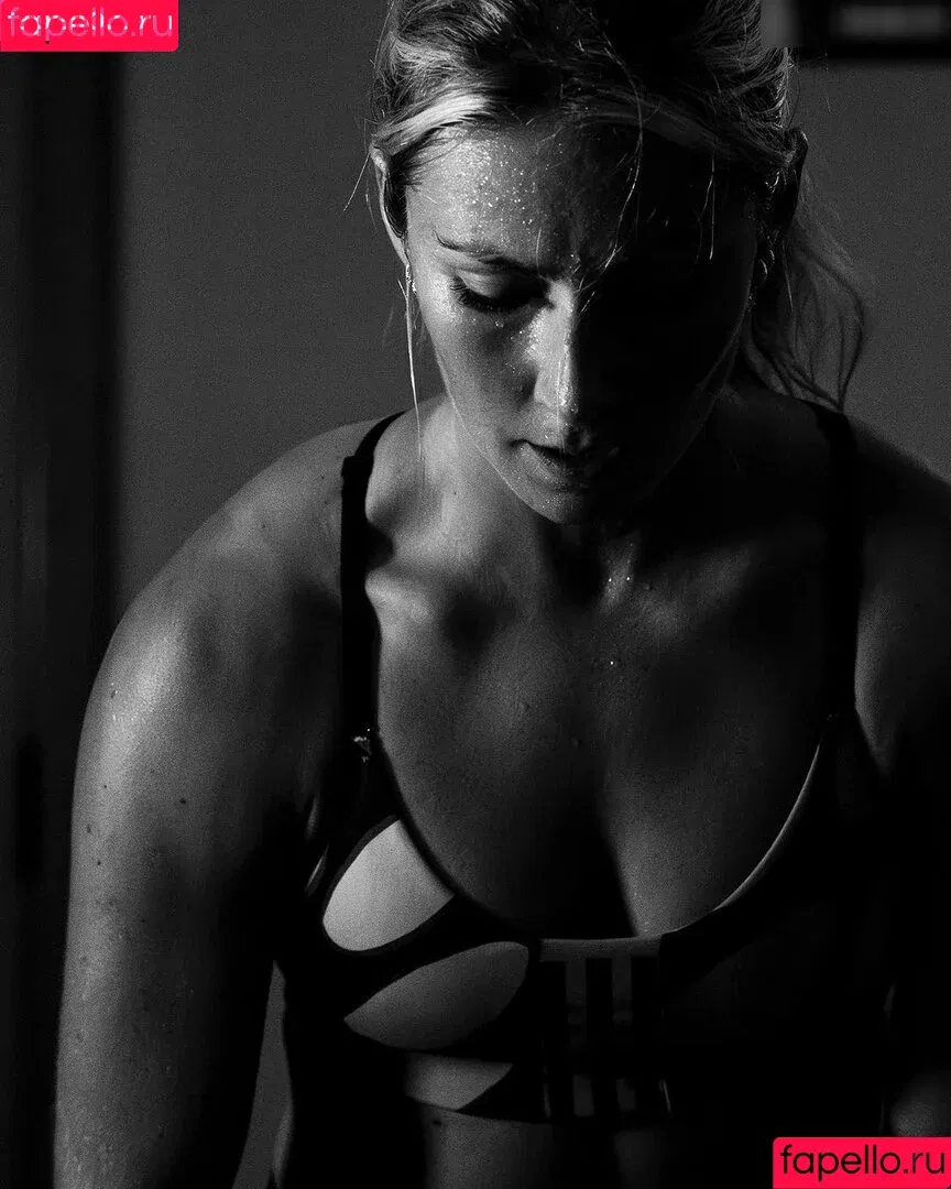 Mikaela Shiffrin / mikaelashiffrin Onlyfans Photo Gallery 