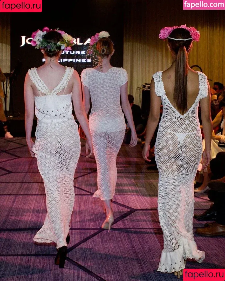 Alyanna Joelle / almost_autumn / alyanna.joelle Onlyfans Photo Gallery 