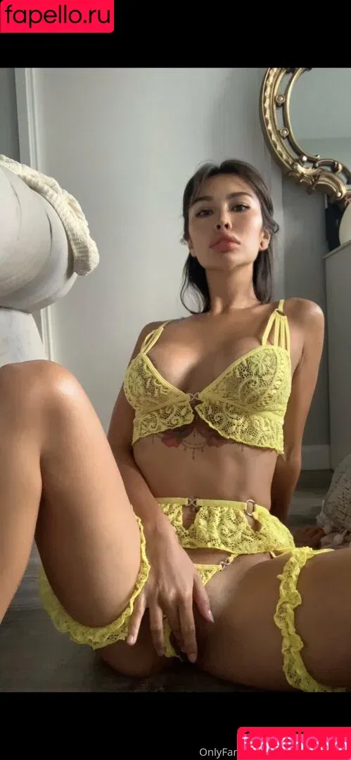 iheartlaurenlala / riskybiskeys Onlyfans Photo Gallery 