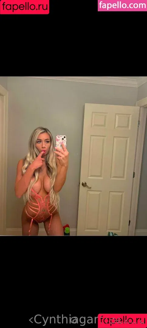 cynthiag1212 / realcynthiag1212 Onlyfans Photo Gallery 