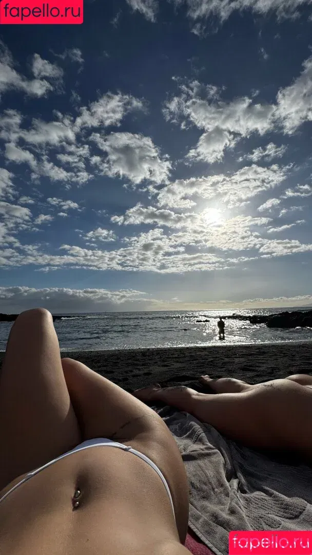 Elisa Pellegrino / eliisapellegrino Onlyfans Photo Gallery 