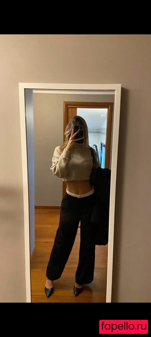 Elisa Pellegrino Nude Onlyfans Photo 57