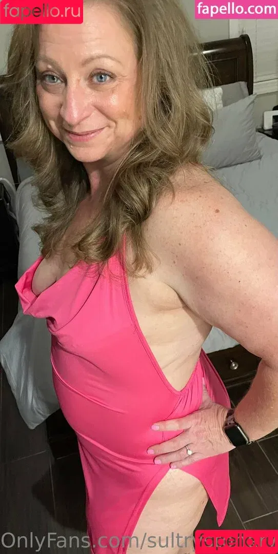 sultrystoner77 / thetaylorxmichele Onlyfans Photo Gallery 