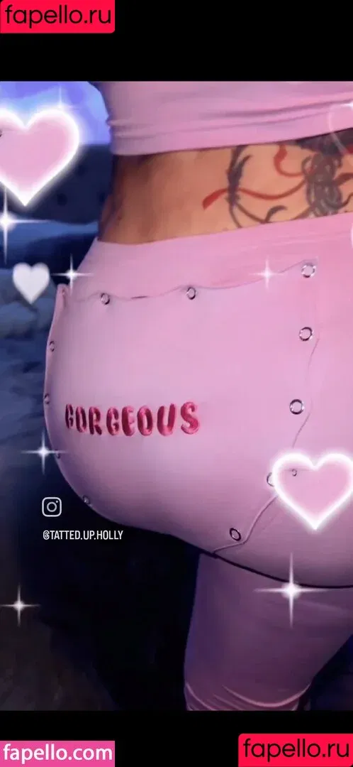 TattedUpHolly / tatted.up.holly Onlyfans Photo Gallery 