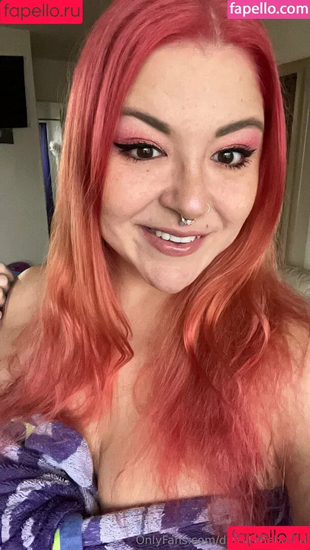 dizzytypebroad / thedizzykitten Onlyfans Photo Gallery 