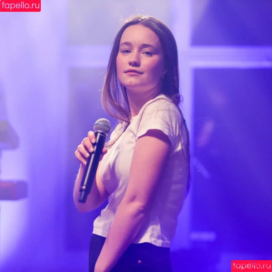 Sigrid / Sigrid Solbakk Raabe / thisissigrid Onlyfans Photo Gallery 