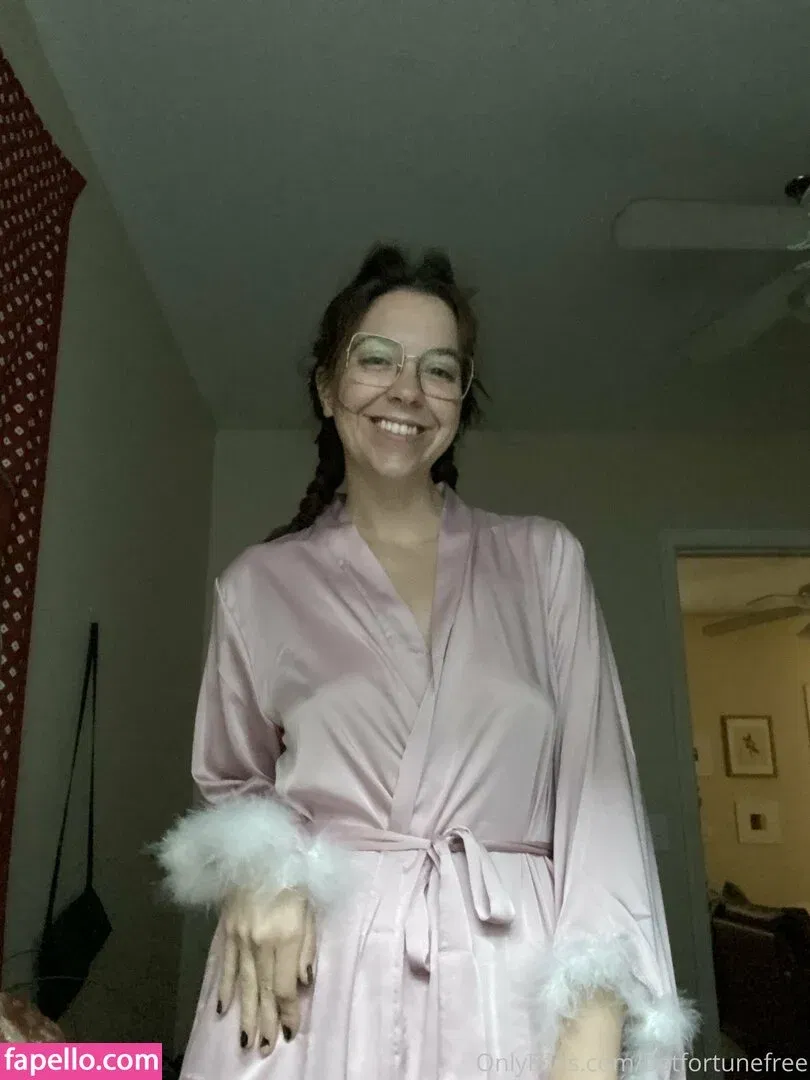 batfortunefree Onlyfans Photo Gallery 