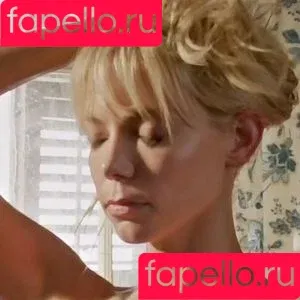 Riki Lindhome / rikilindhome Onlyfans Photo Gallery 