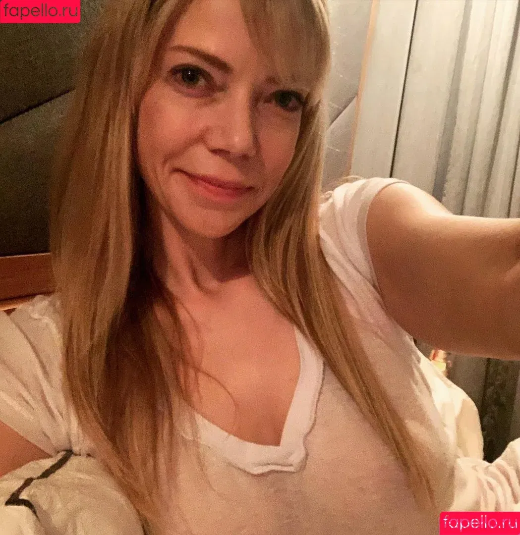 Riki Lindhome / rikilindhome Onlyfans Photo Gallery 