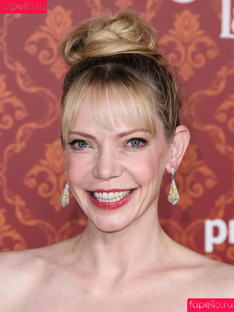 Riki Lindhome / rikilindhome Onlyfans Photo Gallery 