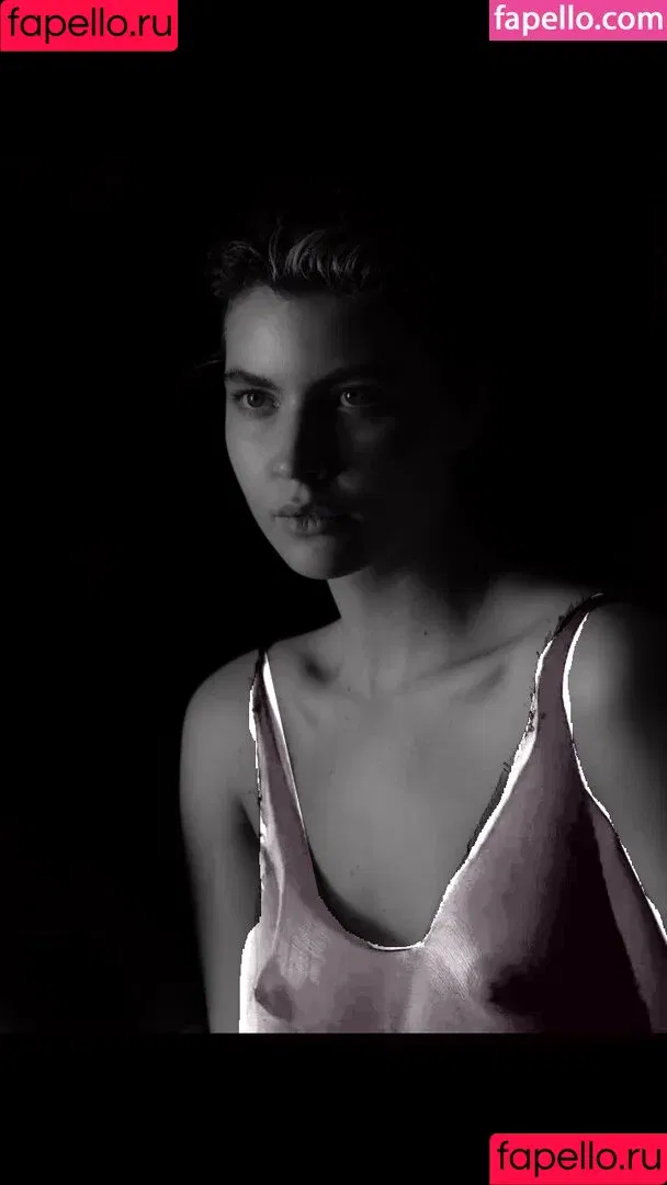 Alanis Guillen / alanissguillen Onlyfans Photo Gallery 