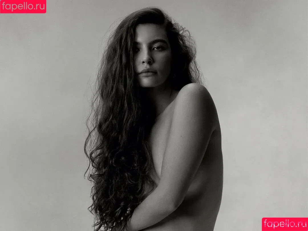 Alanis Guillen / alanissguillen Onlyfans Photo Gallery 