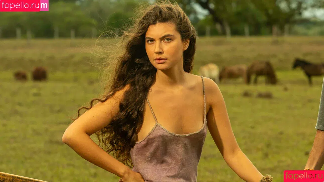 Alanis Guillen / alanissguillen Onlyfans Photo Gallery 