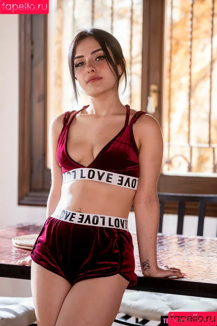 Maria Wars / mariawars / sindbad209 / xmariawarsx Onlyfans Photo Gallery 