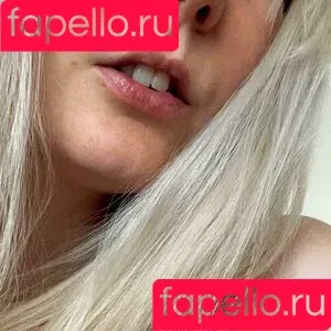 WilyVixen / wily_vixen Onlyfans Photo Gallery 