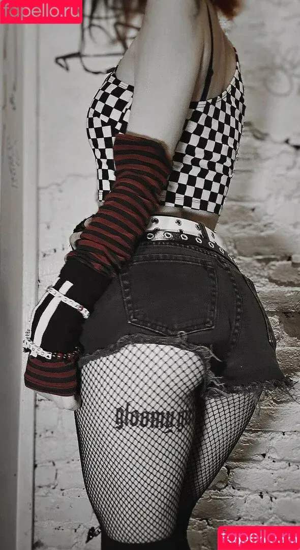 WilyVixen / wily_vixen Onlyfans Photo Gallery 