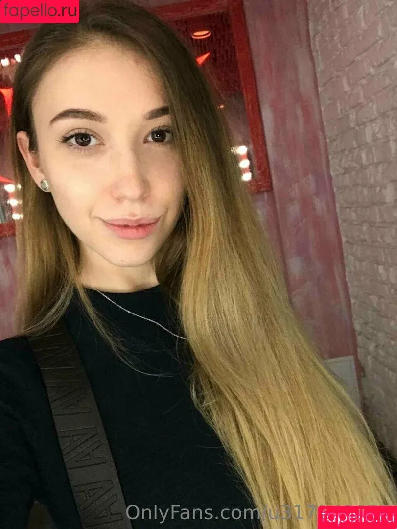 teach_ella / teachella / teachellafestival Onlyfans Photo Gallery 