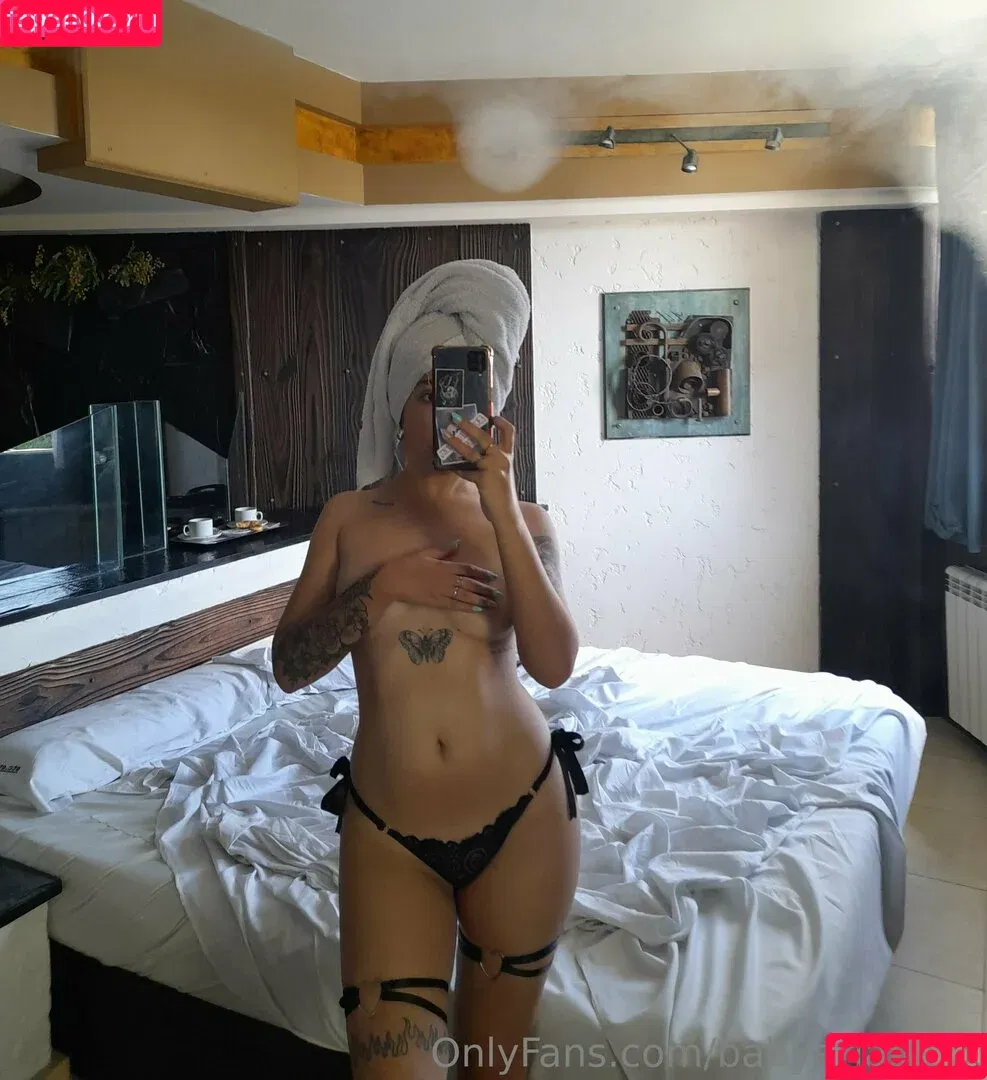 babyarianaxx / babyarianaxx__ Onlyfans Photo Gallery 