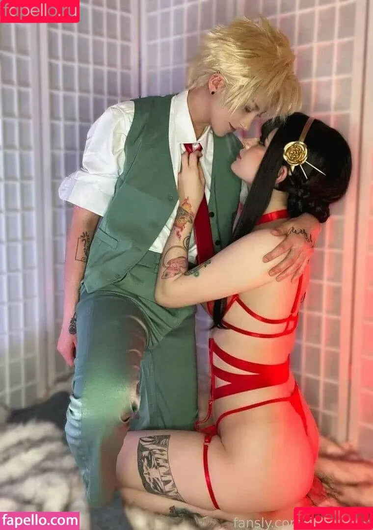 f.ukuro / fukurocos Onlyfans Photo Gallery 