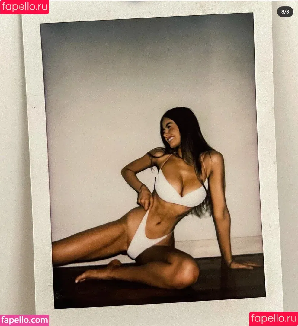 Ella Cervetto / ellacervetto Onlyfans Photo Gallery 