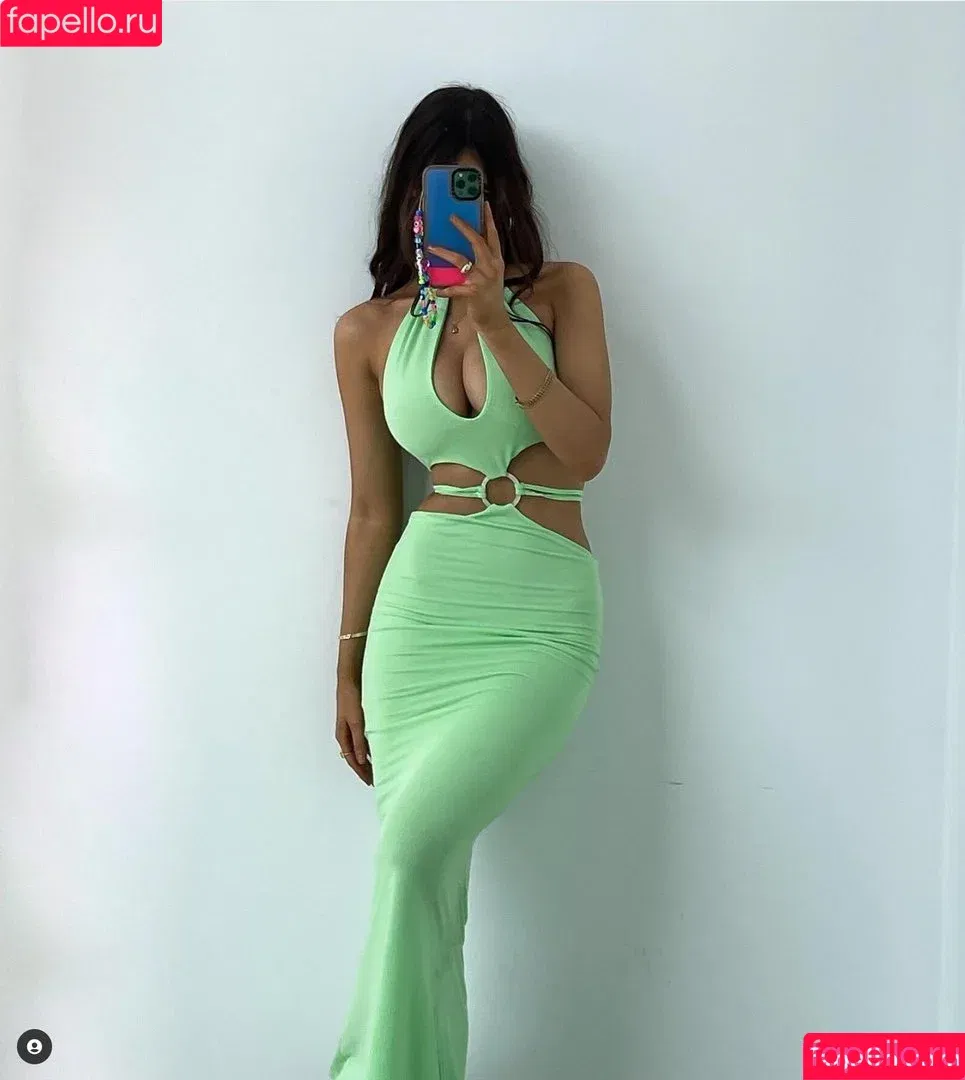 Ella Cervetto / ellacervetto Onlyfans Photo Gallery 