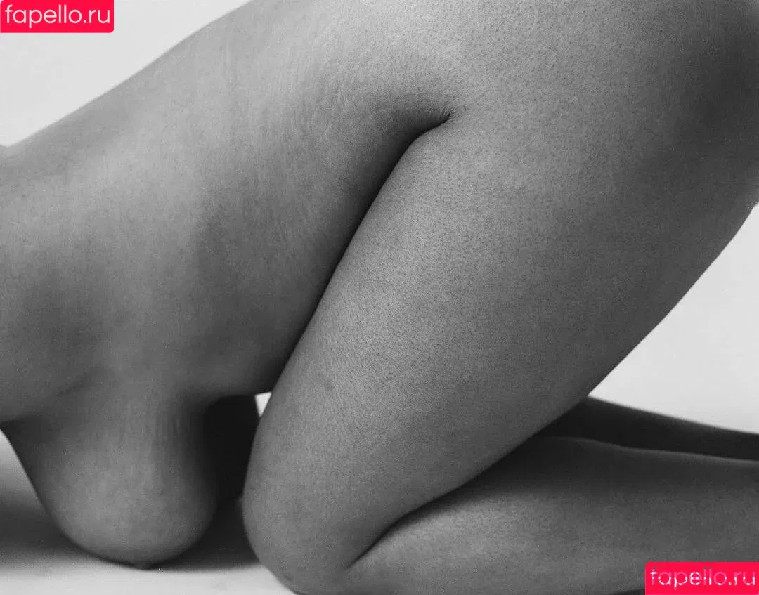 Paige Mary Grace / paigemarygrace / paigeofhearts Onlyfans Photo Gallery 