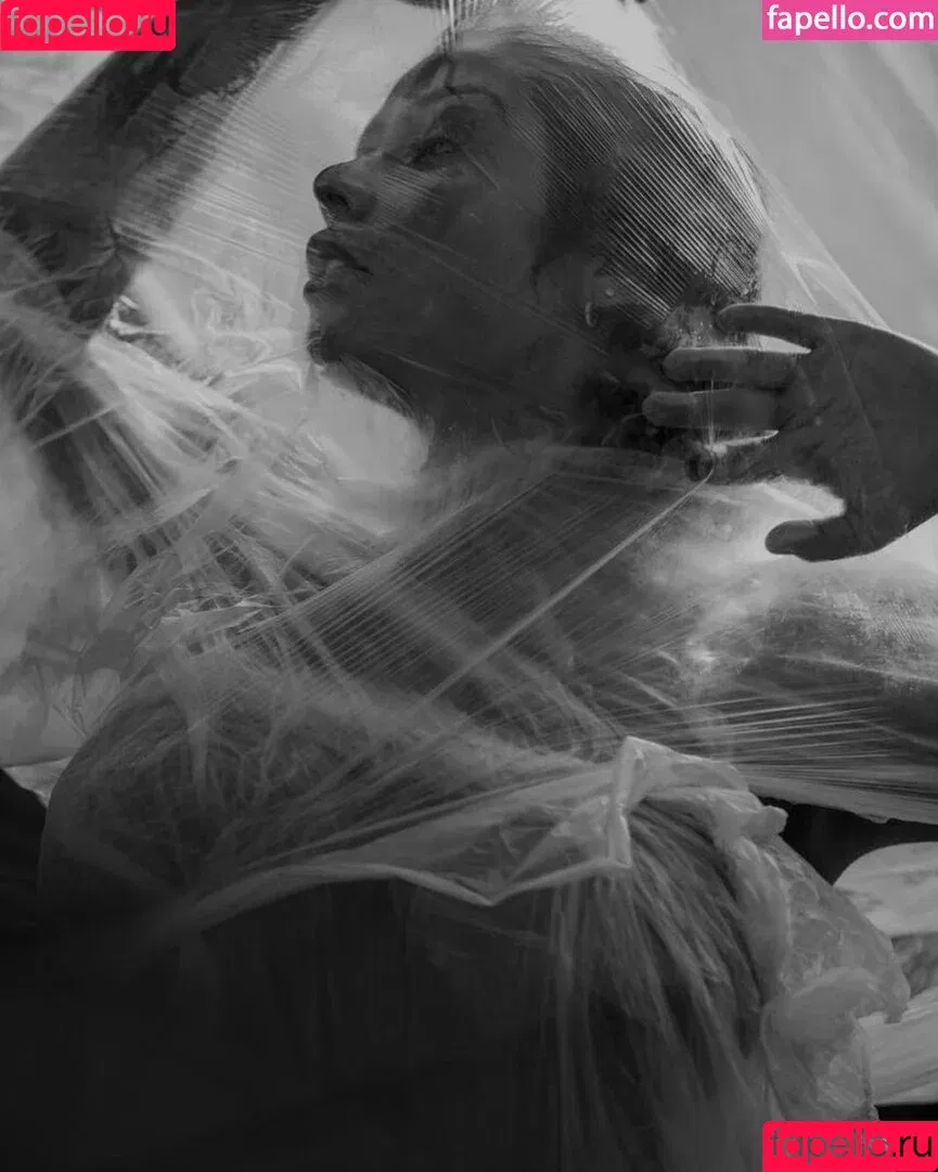 Paige Mary Grace / paigemarygrace / paigeofhearts Onlyfans Photo Gallery 