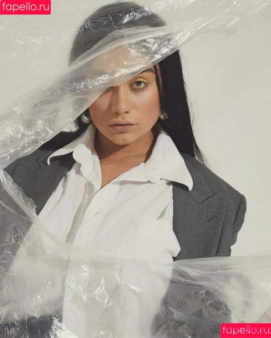 Paige Mary Grace / paigemarygrace / paigeofhearts Onlyfans Photo Gallery 