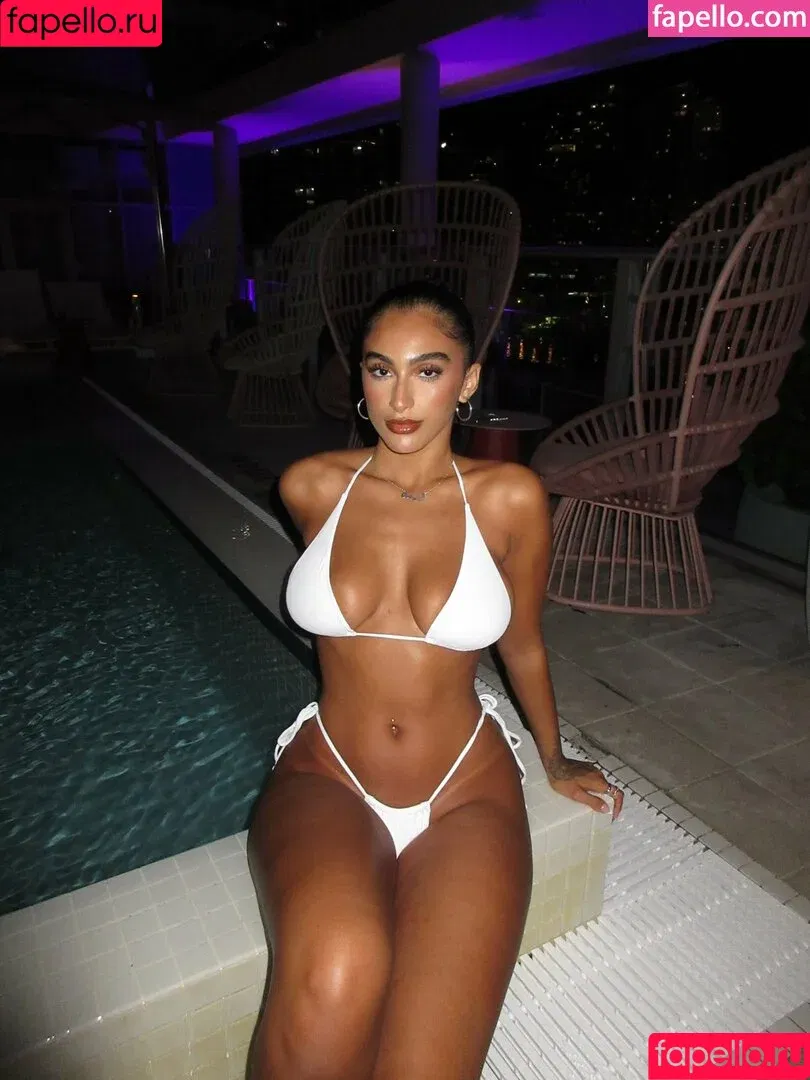 Imangharram / arabianprincessx / imang Onlyfans Photo Gallery 