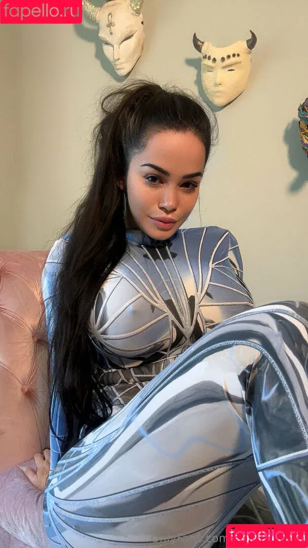 belle.kamiko Onlyfans Photo Gallery 