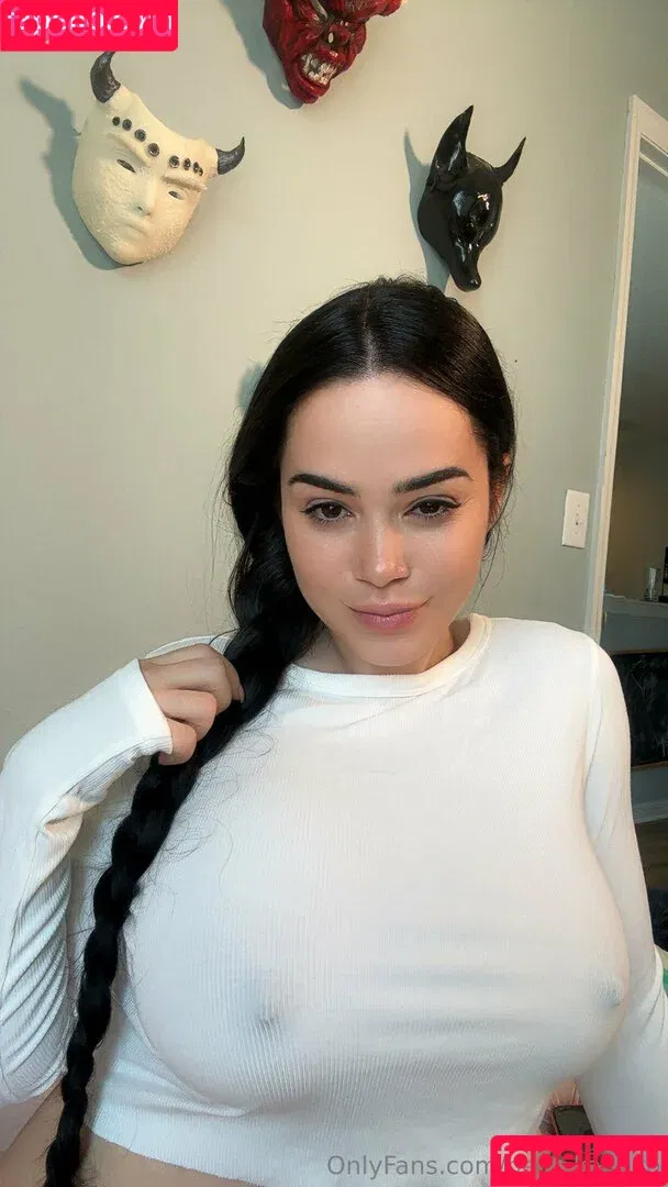 belle.kamiko Onlyfans Photo Gallery 