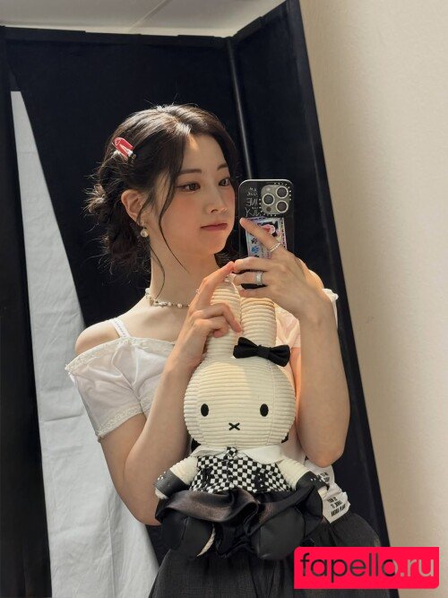 Twice Kpop Nude Onlyfans Photo 27