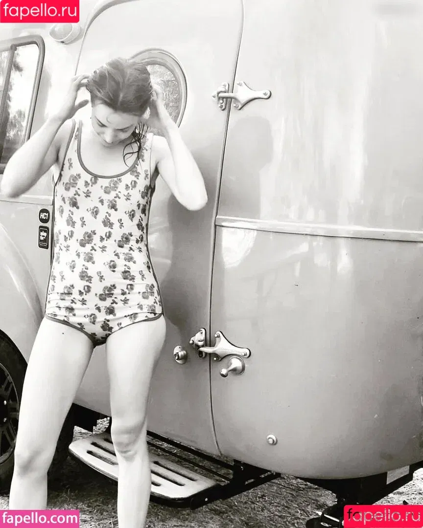 Britt Lower / brittle Onlyfans Photo Gallery 