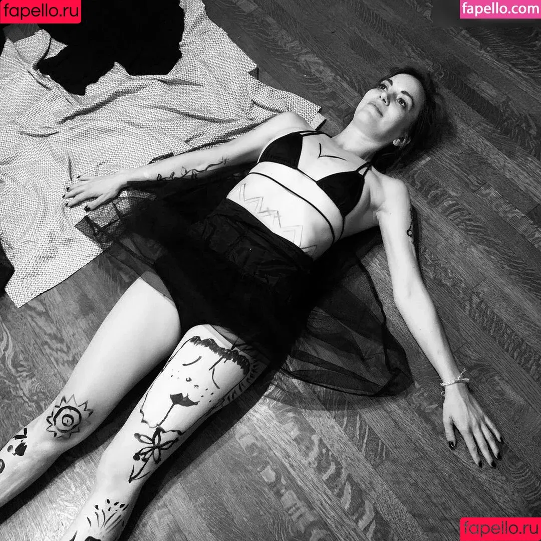 Britt Lower / brittle Onlyfans Photo Gallery 