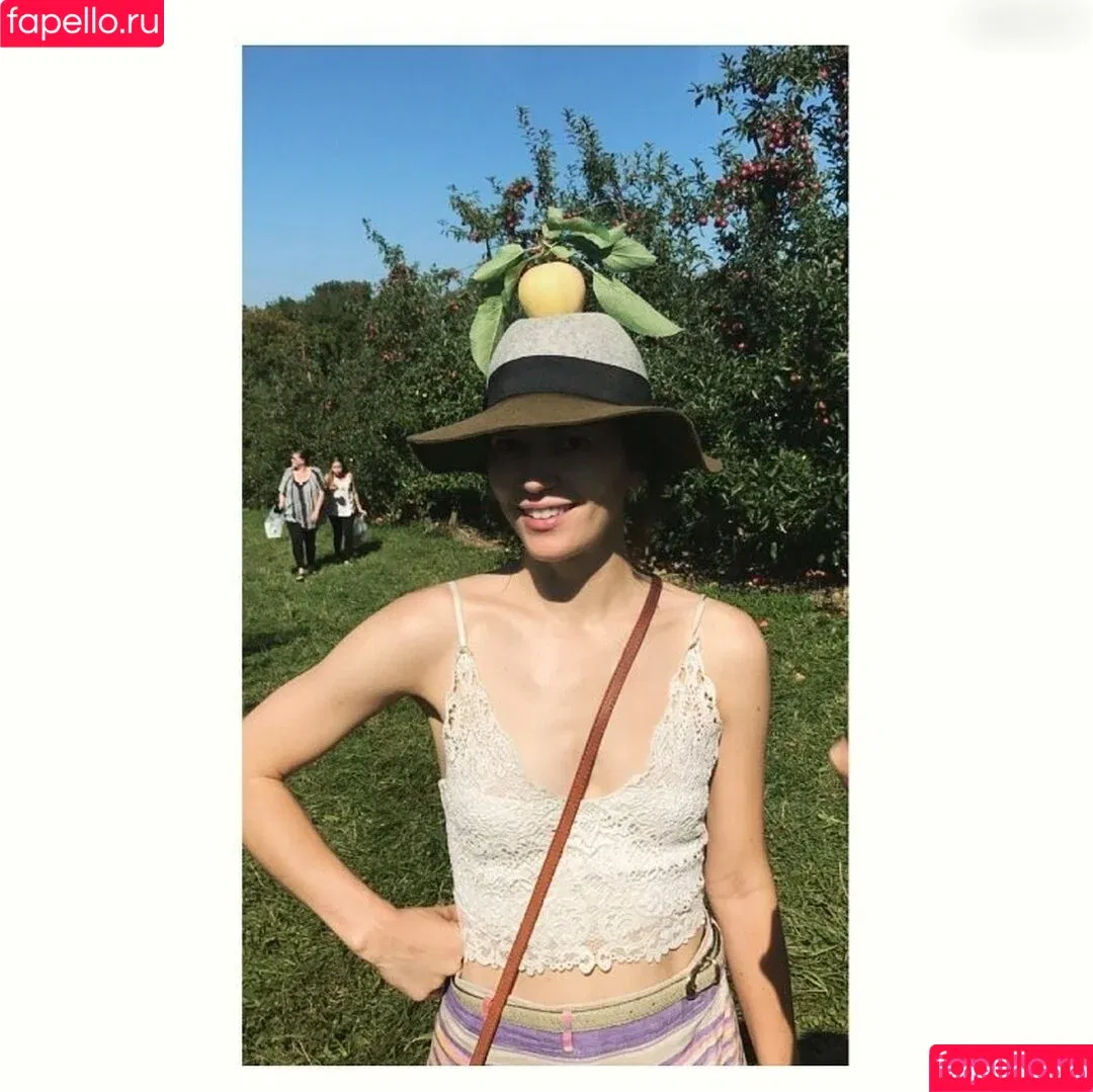 Britt Lower / brittle Onlyfans Photo Gallery 