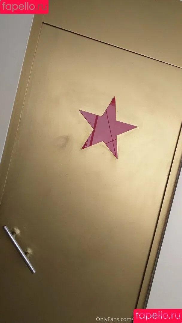 bunnybanajii / bunnybii Onlyfans Photo Gallery 