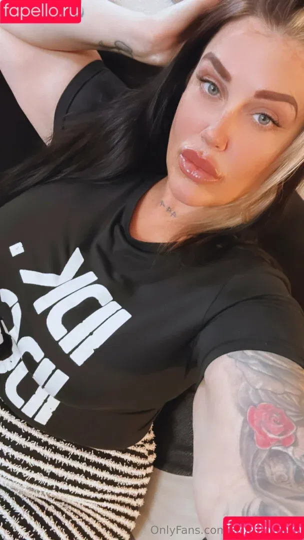 u287050204 Onlyfans Photo Gallery 