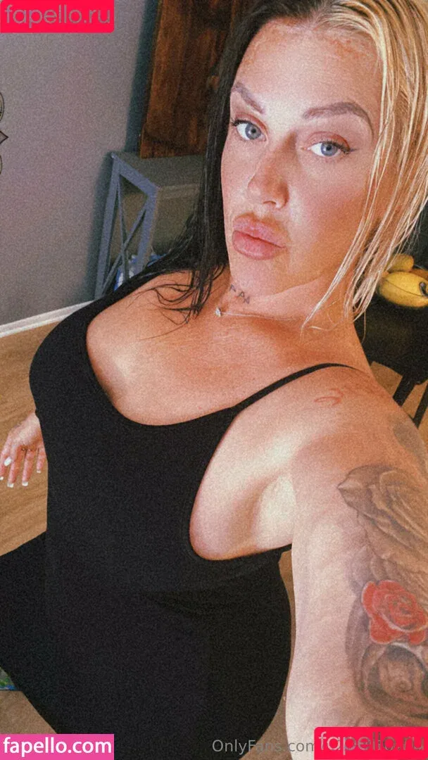 u287050204 Onlyfans Photo Gallery 