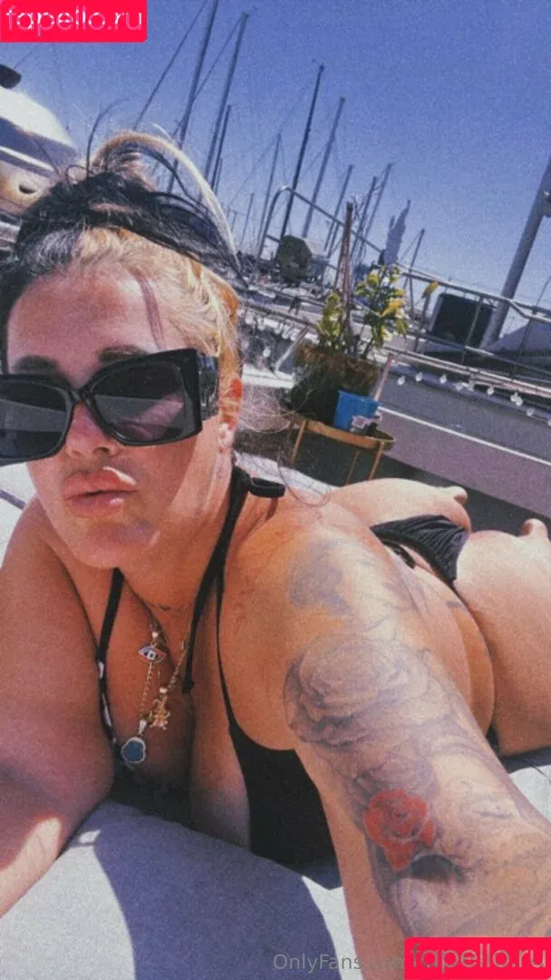 u287050204 Onlyfans Photo Gallery 